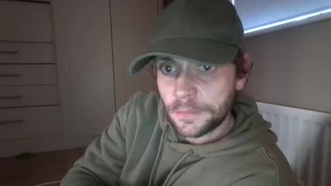 Snapshot of adventure69738921 chatting on 11/29/25, 03:26 adventure69738921 online show from 11/29/25, 03:26