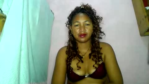 Snapshot of aelyaa chatting on 05/17/26, 11:06 aelyaa online show from 05/17/26, 11:06