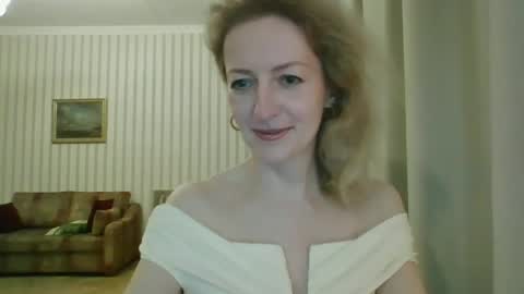 Snapshot of aeroliss chatting on 06/13/26, 06:17 aeroliss online show from 06/13/26, 06:17