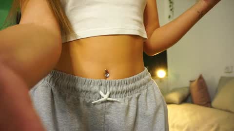 Naomi My instagram account - teasing naomi online show from 12/05/24, 08:44