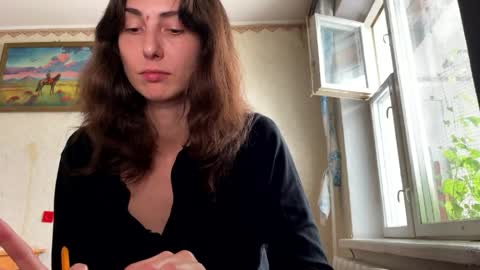 Snapshot of aevra chatting on 06/04/26, 04:02 vegans taste better online show from 06/04/26, 04:02