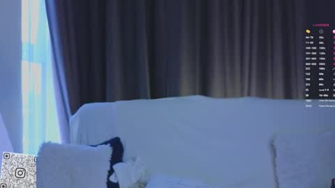 Snapshot of afelia_heks chatting on 11/19/25, 06:13 Afelia online show from 11/19/25, 06:13