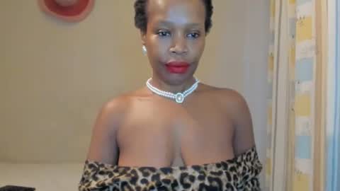 AfricanSquirtQueen online show from 01/17/26, 03:44