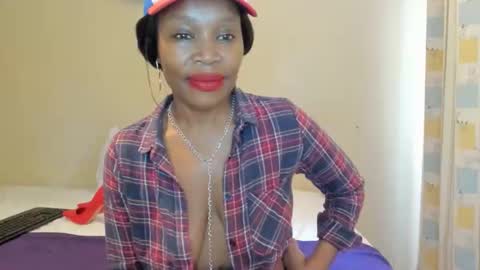AfricanSquirtQueen online show from 03/17/26, 07:01