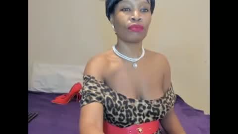 AfricanSquirtQueen online show from 04/23/26, 12:29
