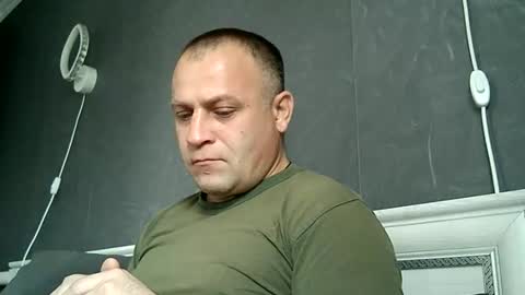 Sasha online show from 11/12/25, 07:42