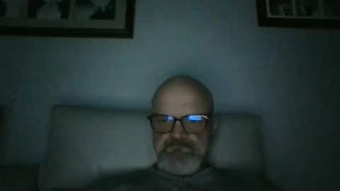 Snapshot of afr10221966 chatting on 01/14/25, 02:29 afr10221966 online show from 01/14/25, 02:29