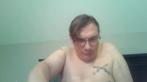 afreeman1 online show from 05/22/26, 08:47