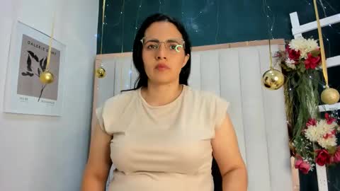 Africa  online show from 12/17/25, 01:44