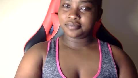 Snapshot of african001 chatting on 09/14/25, 03:22 stella online show from 09/14/25, 03:22