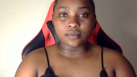 Snapshot of african001 chatting on 09/29/25, 06:46 stella online show from 09/29/25, 06:46