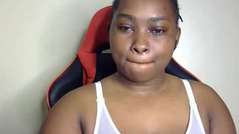 stella online show from 11/30/25, 04:44