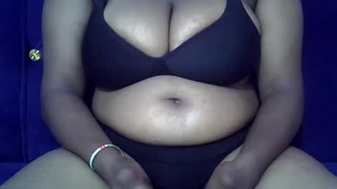 african_adasa02 online show from 11/16/25, 10:10