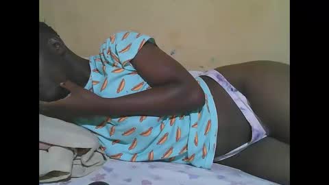 african_pussy2 online show from 12/16/25, 06:46