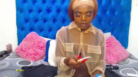 Snapshot of africanbrownskingoddes chatting on 02/06/25, 05:46 africanbrownskingoddes online show from 02/06/25, 05:46