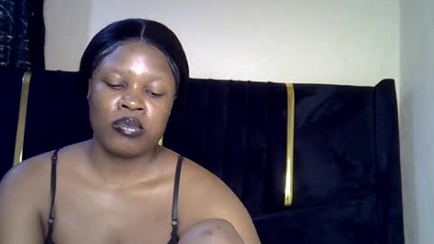 Snapshot of africangoddess22 chatting on 07/26/26, 03:52 africangoddess online show from 07/26/26, 03:52