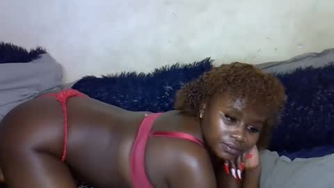 Snapshot of afrii_kity chatting on 04/17/26, 10:35 afrii_kity online show from 04/17/26, 10:35