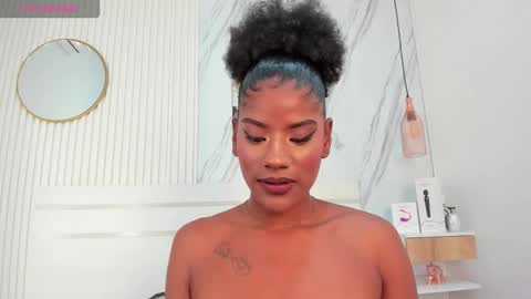 Afro Luna online show from 11/29/25, 12:08