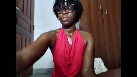 Leah online show from 04/21/26, 02:51