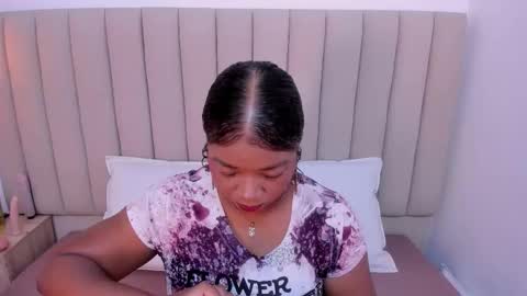 Snapshot of afrodita_de_amor chatting on 11/05/25, 11:43 Vr. online show from 11/05/25, 11:43