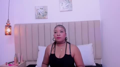 Snapshot of afrodita_de_amor chatting on 11/09/25, 12:36 Vr. online show from 11/09/25, 12:36