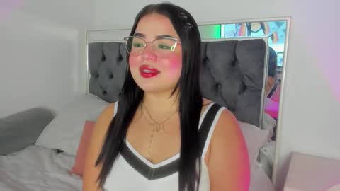 Vanessa online show from 01/11/26, 06:07