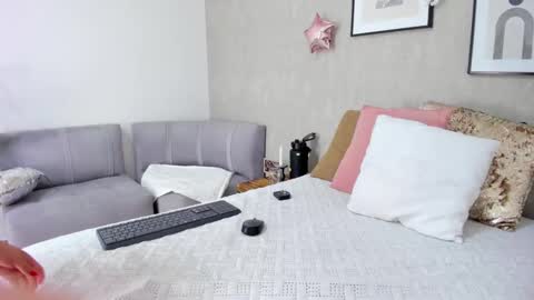 Snapshot of afrodita_martinez chatting on 02/18/25, 09:42 Afrodita online show from 02/18/25, 09:42