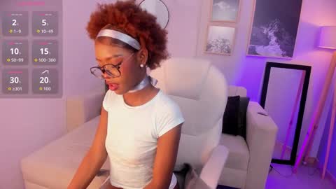 Snapshot of afrodita_sweeet chatting on 11/27/25, 07:49 Afrodita online show from 11/27/25, 07:49