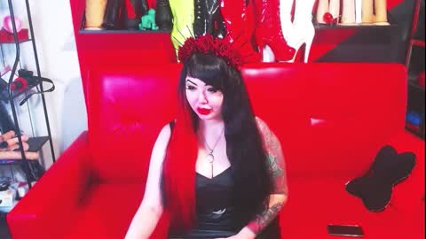 Snapshot of afroditagun666 chatting on 09/29/25, 04:45 AfroditaGun666 online show from 09/29/25, 04:45