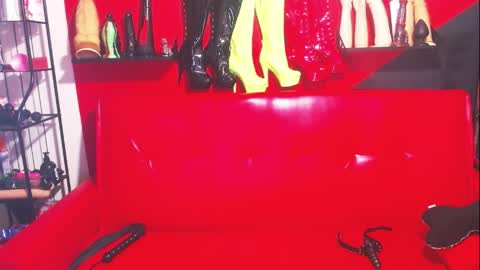 Snapshot of afroditagun666 chatting on 03/25/26, 07:09 AfroditaGun666 online show from 03/25/26, 07:09