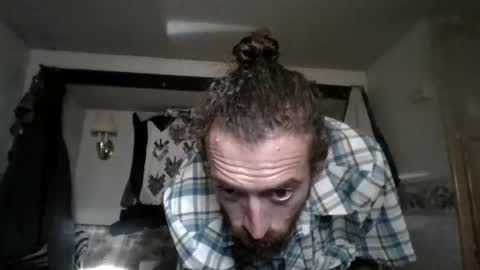 Snapshot of afromanblake chatting on 06/12/26, 01:43 afromanblake online show from 06/12/26, 01:43