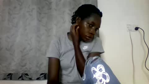 pink  and josphen online show from 01/30/25, 04:48