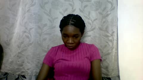 pink  and josphen online show from 01/31/25, 09:48