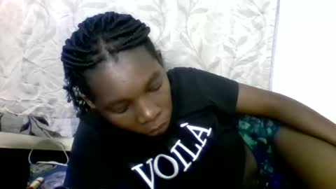 pink  and josphen online show from 02/08/25, 07:16