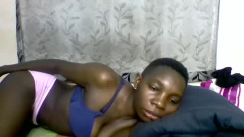 pink  and josphen online show from 03/09/25, 06:21