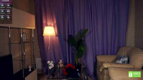 Lana  1800 - 0330 UTC   Mia 0700- 1630 UTC online show from 12/24/24, 10:55