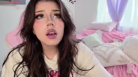 Snapshot of ag4ta_ chatting on 02/04/25, 09:31 Agata online show from 02/04/25, 09:31