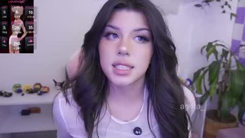 Snapshot of ag4ta_ chatting on 10/30/25, 11:05 Agata online show from 10/30/25, 11:05