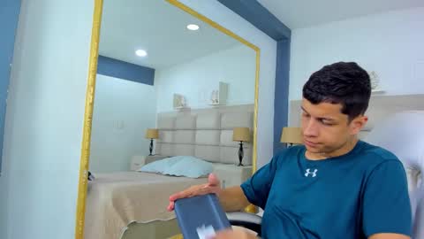 Snapshot of agarevans chatting on 12/18/25, 04:40 AGAR online show from 12/18/25, 04:40