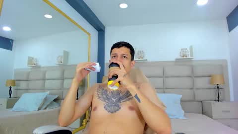 Snapshot of agarevans chatting on 12/19/25, 05:03 AGAR online show from 12/19/25, 05:03