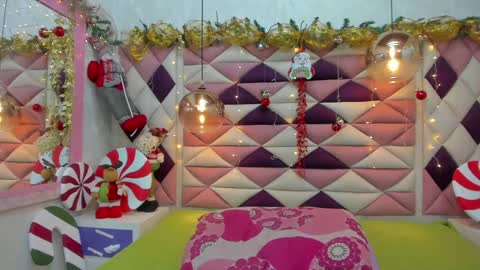 Snapshot of agata_01_ chatting on 12/22/24, 06:04 Ana online show from 12/22/24, 06:04
