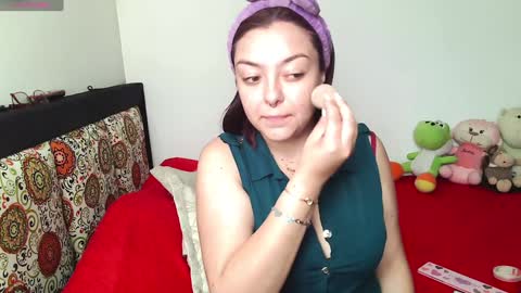 Snapshot of agata_a chatting on 12/09/24, 04:37 Hanna online show from 12/09/24, 04:37