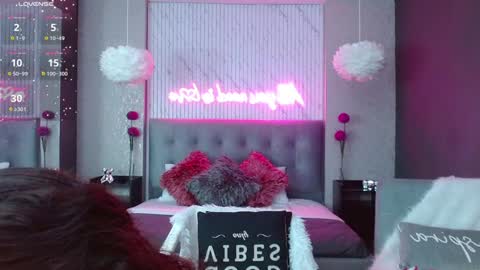 Snapshot of agata_evans_ chatting on 02/05/25, 03:55 AGATA online show from 02/05/25, 03:55