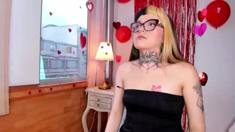 Snapshot of agata_volkov chatting on 02/14/26, 08:27 Agata Volkov online show from 02/14/26, 08:27