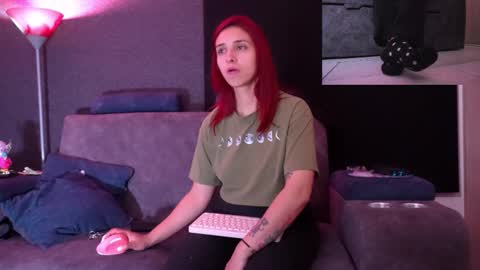 Agata Collinss online show from 11/02/25, 04:37