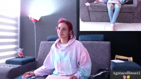 Agata Collinss online show from 11/28/25, 09:28