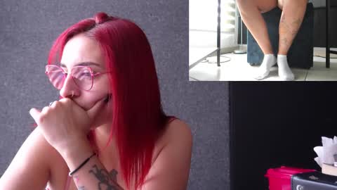 Agata Collinss online show from 12/18/25, 03:18