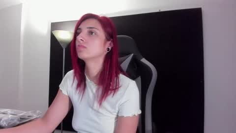 Agata Collinss online show from 03/22/26, 04:27