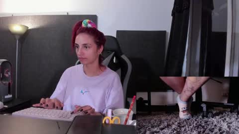 Agata Collinss online show from 04/05/26, 05:48