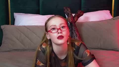 AgataFoxley online show from 03/20/26, 06:40